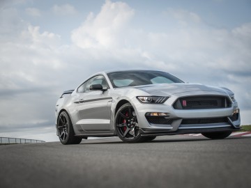 Ford Mustang świętuje 56. urodziny